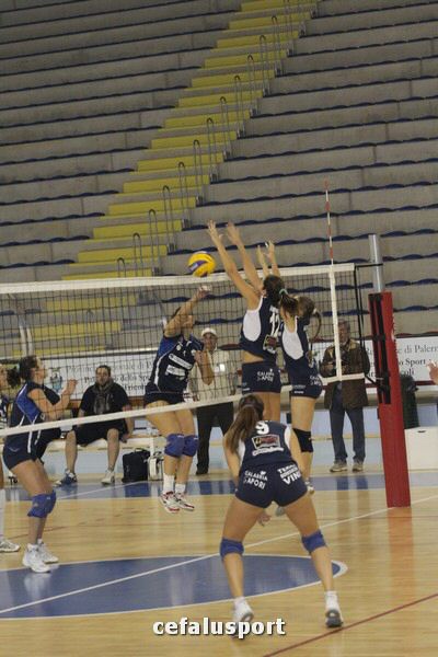 111120 sport2 730_tn.jpg